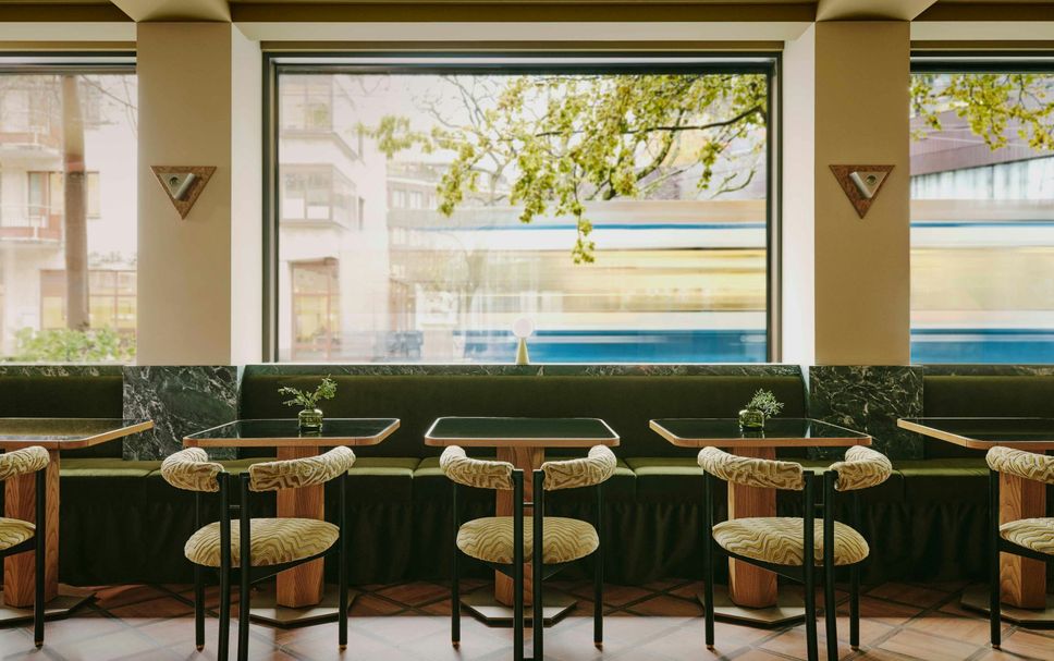 Restaurant Photo